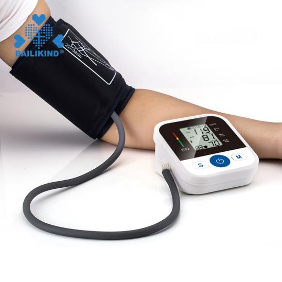 Ahoana ny fampiasana Sphygmomanometer nomerika?